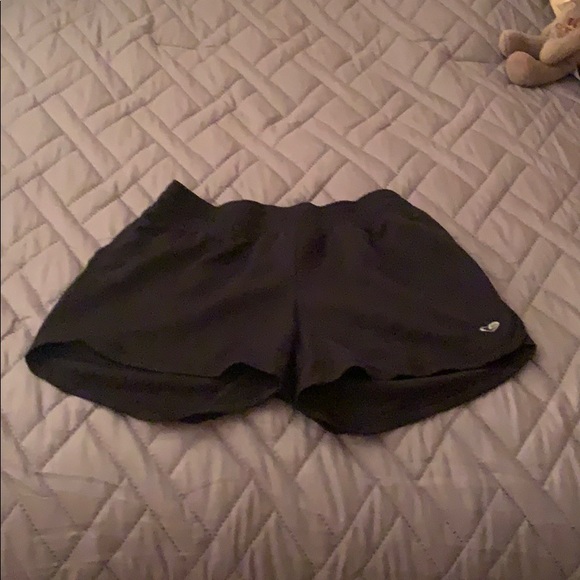 Active shorts - Picture 1 of 1